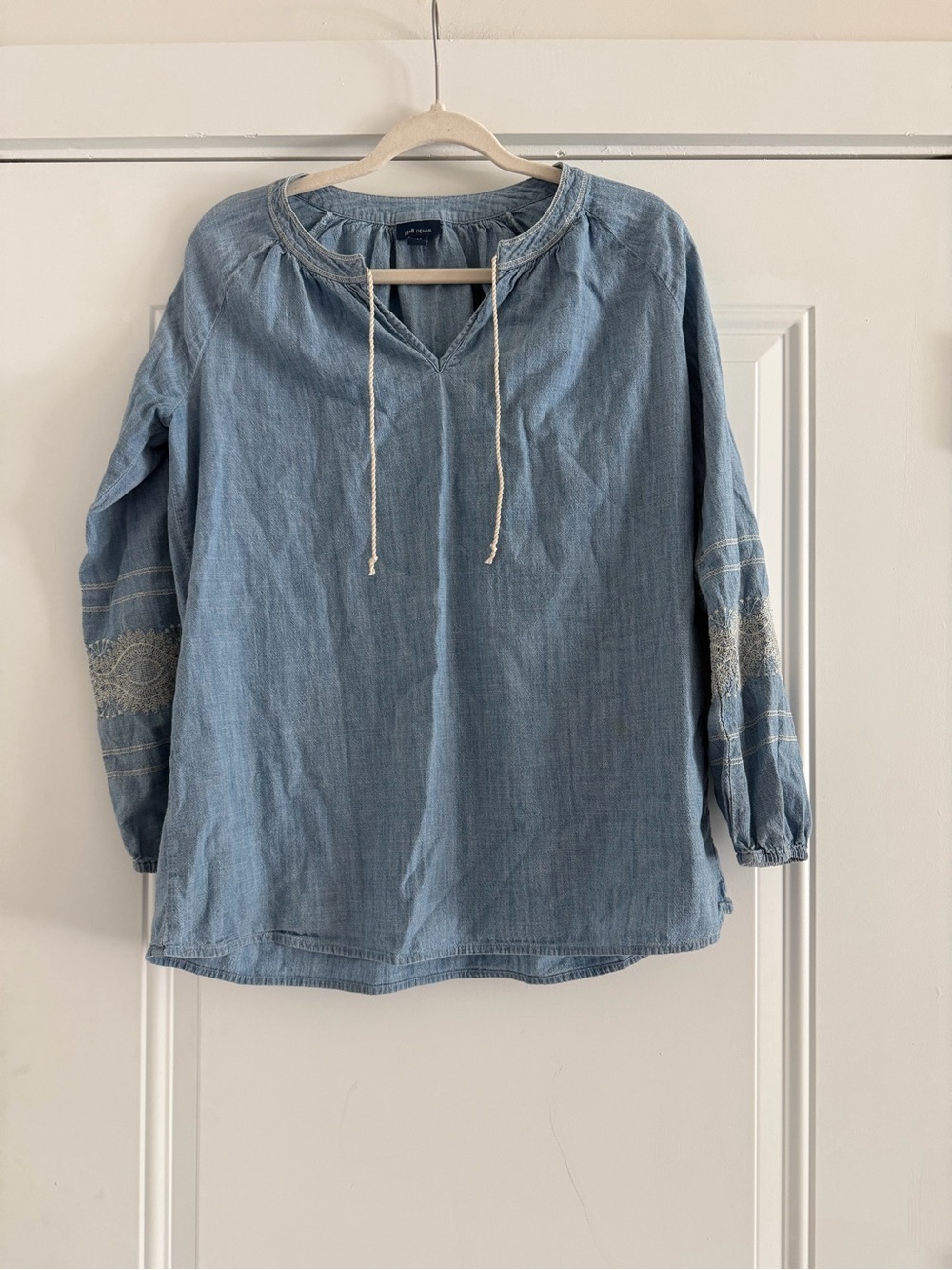 J Jill Light Blue Peasant Chambray Top with Sleeve Embroidery